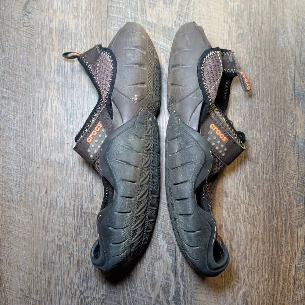Crocs Swiftwater Mesh Fisherman Sandals Brown Black Mens Sz 8 Water Shoes Hiking